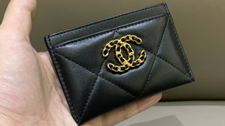 
				Chanel - Wallet
				geldbörsen